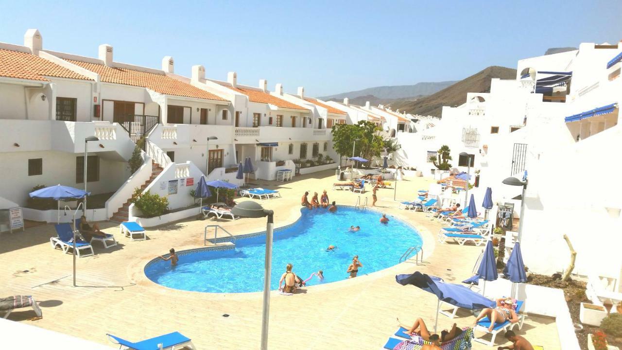 Lovely Studio Los Cristianos Heated Pool Santa Cruz de Tenerife Exterior photo